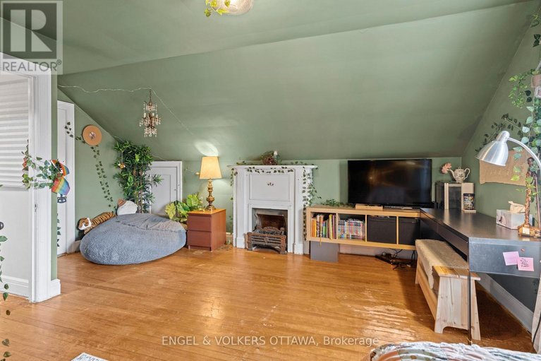 29608373/18-clarendon-avenue/ottawa-west/ottawa/ontario/K1Y0P2_34