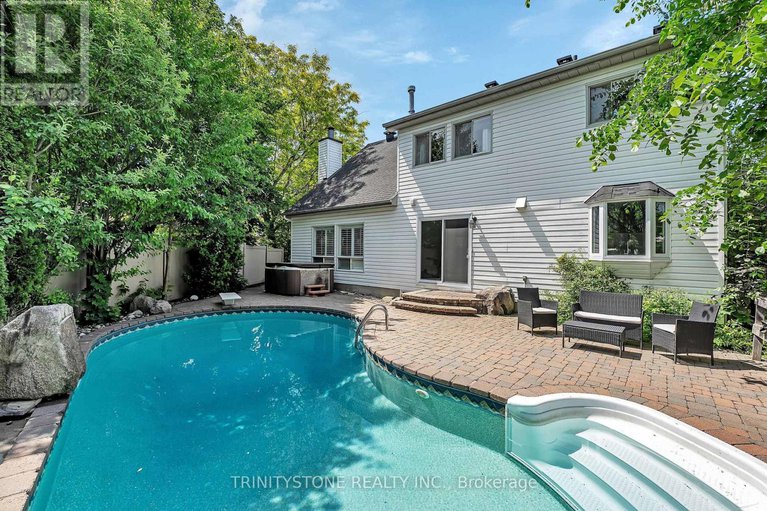 28638172/32-kyle-avenue/stittsville-central/ottawa/ontario/K2S1G9_44
