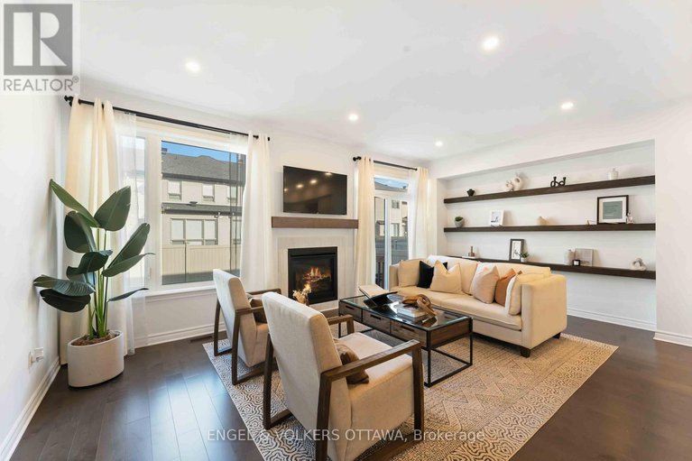 29006127/781-cairn-crescent/mer-bleuebradley-estatesanderson-park/ottawa/ontario/K1W0P7_7