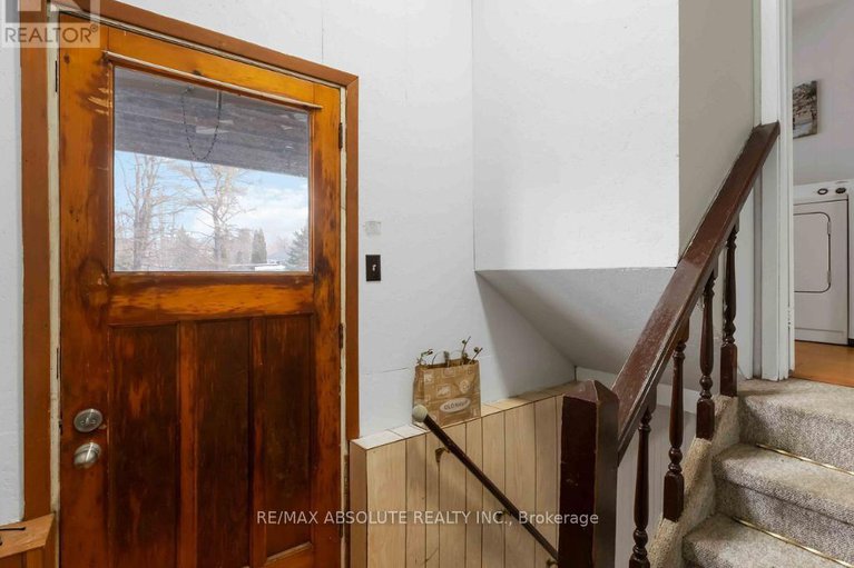 29180472/1984-forced-road/vars-area/ottawa/ontario/K0A3H0_3