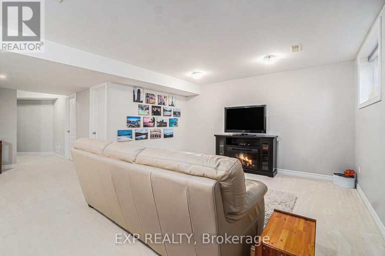28654026/644-moorpark-avenue/emerald-meadowstrailwest/ottawa/ontario/K2M0H8_27