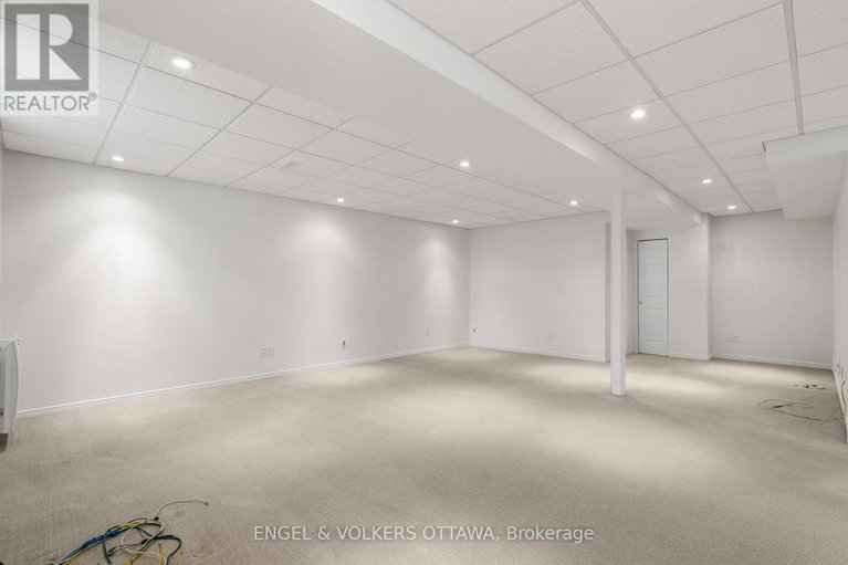 29256000/28-camberley-street/barrhaven-east/ottawa/ontario/K2G6W2_32