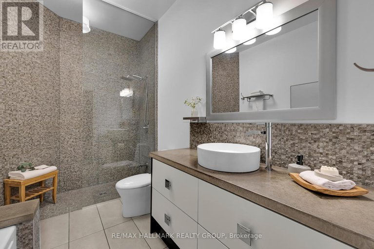 28758015/201-39-vaughan-street/lindenlea/ottawa/ontario/K1M1W9_33