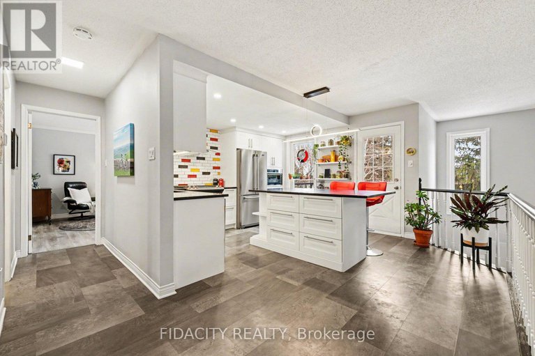 29439109/78-jarlan-terrace/katimavik/ottawa/ontario/K2L3K9_10