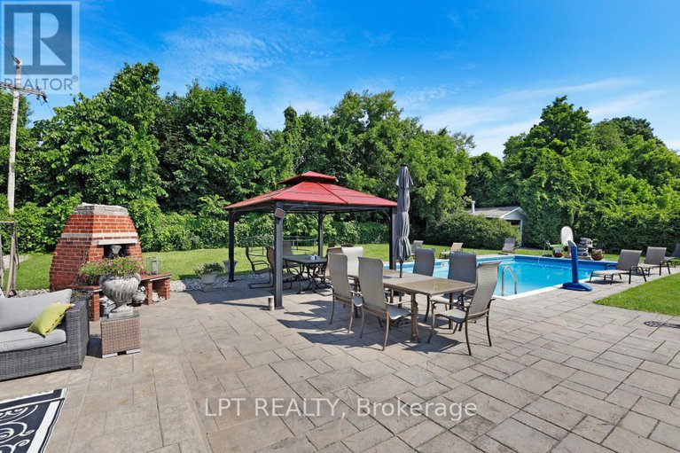 28174687/1773-st-barbara-street/blossom-parkleitrim/ottawa/ontario/K1T1M3_25