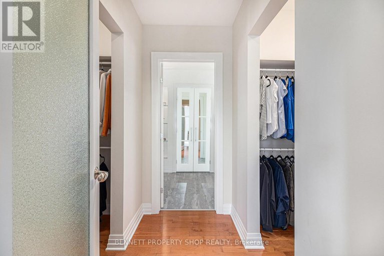 28239402/1934-lenester-avenue/mckellar-heightsglabar-park/ottawa/ontario/K2A1J9_24