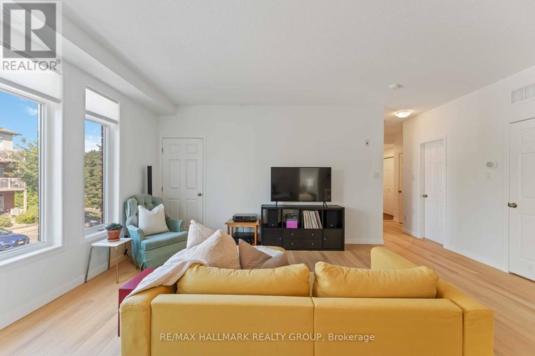 28813105/f-270-meilleur-private/vanier/ottawa/ontario/K1L0A3_11