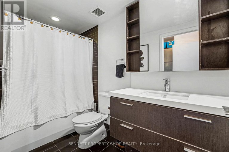 29374689/811-360-mcleod-street/ottawa-centre/ottawa/ontario/K2P1A9_10