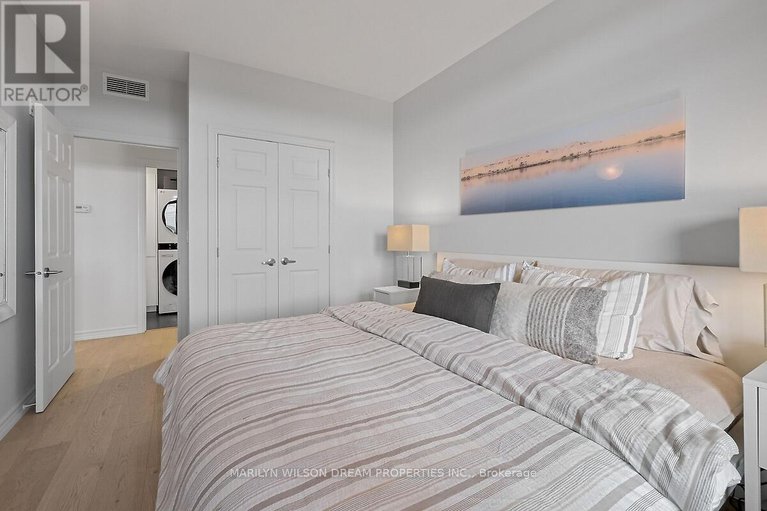 28837853/701-136-darlington-private/hunt-clubwestern-community/ottawa/ontario/K1V0X6_31