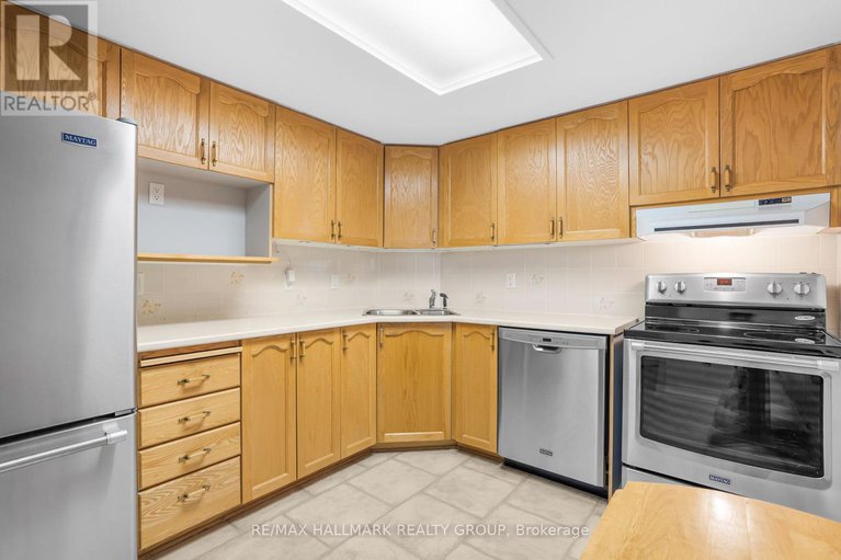 28253108/1109-100-grant-carman-drive/borden-farmstewart-farmcarleton-heightsparkwood-hills/ottawa/ontario/K2E8B8_21