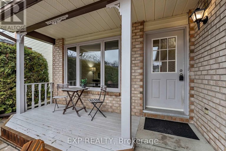 29607675/63-victor-street/stittsville-central/ottawa/ontario/K2S1H8_4