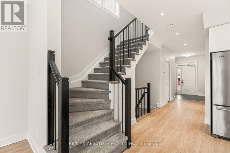 29611868/34-taber-street/carleton-place/carleton-place/ontario/K7C0H2_18