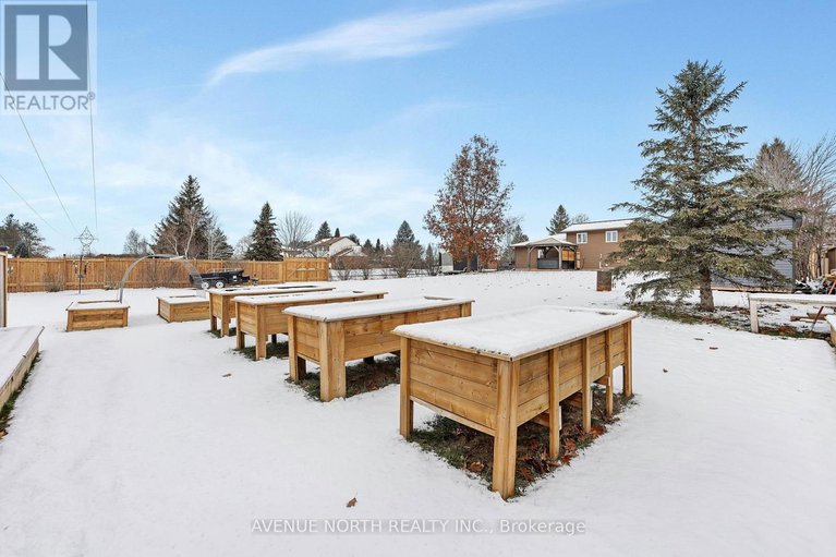 29161609/7028-shadow-ridge-drive/greely/ottawa/ontario/K4P1B7_37