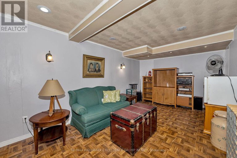 28418354/92-1643-du-sommet-place/chateauneuf/ottawa/ontario/K1C4Z9_32