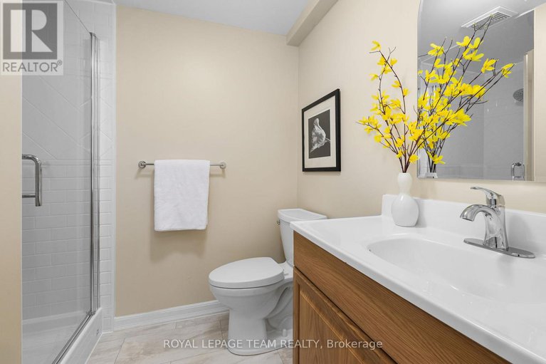 29145147/125-david-drive/meadowlandsst-claire-gardens/ottawa/ontario/K2G2N6_39