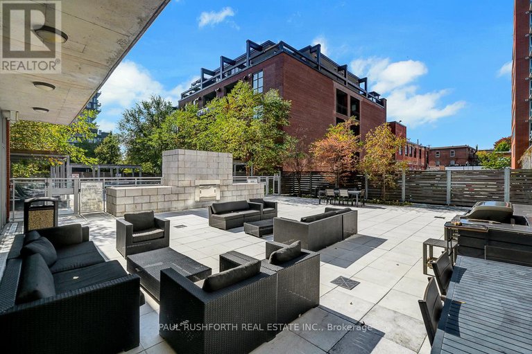 28960469/536-340-mcleod-street/ottawa-centre/ottawa/ontario/K2P1A4_17