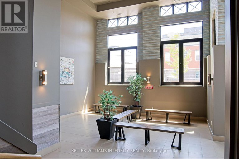 28312061/320-429-kent-street/ottawa-centre/ottawa/ontario/K2P1B5_3