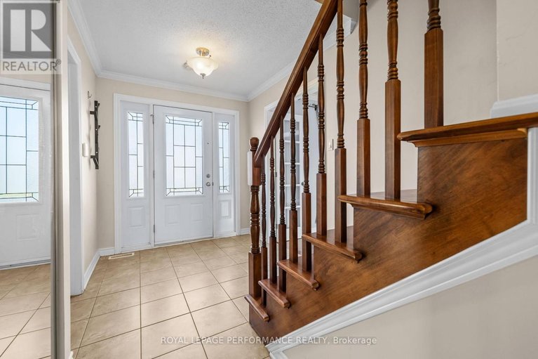 29638186/54-lapointe-boulevard/embrun/russell/ontario/K0A1W0_5