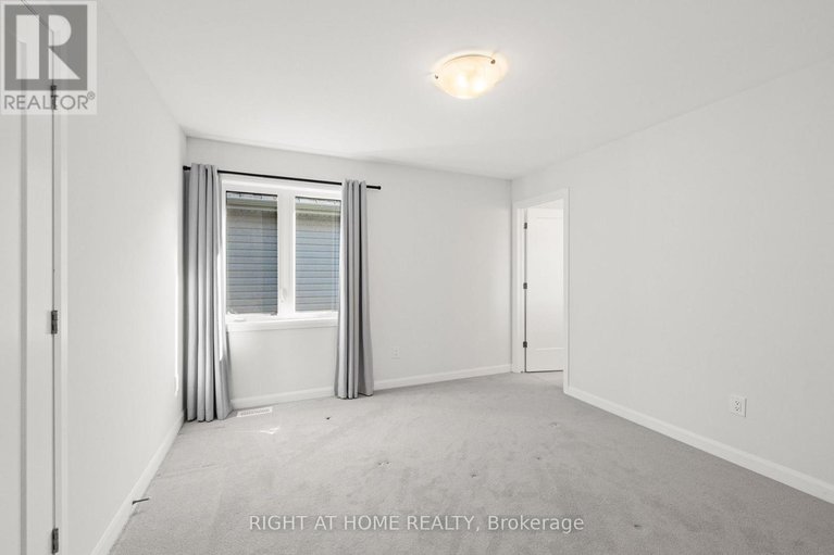 29060961/762-shoal-street/mahogany-community/ottawa/ontario/K4M0X5_32