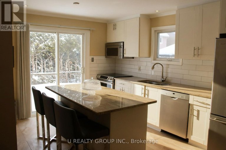 29408862/365-lefebvre-way/bilberry-creekqueenswood-heights/ottawa/ontario/K1E2W5_9