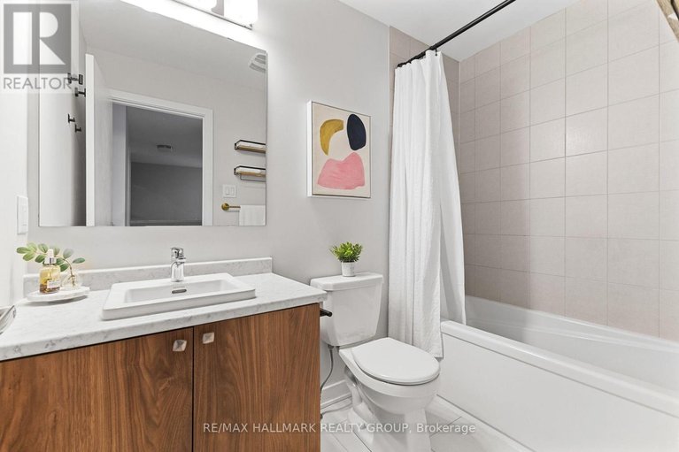 29621623/1015-cottontail-walk/avalon-west/ottawa/ontario/K4A5H7_23