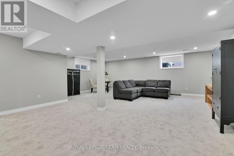 29061486/743-brian-good-avenue/riverside-southgloucester-glen/ottawa/ontario/K4M0E3_34