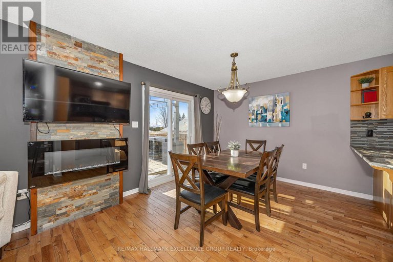 29430076/3317-elie-street/town-of-rockland/clarence-rockland/ontario/K4K1S1_10