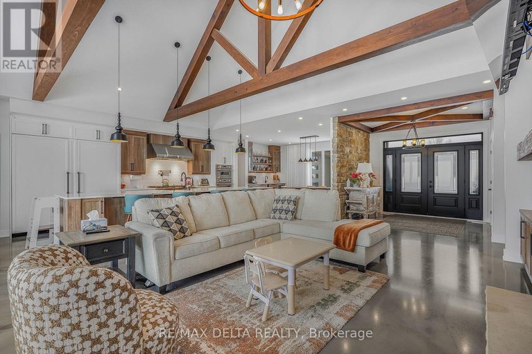 29456390/3815-old-highway-17-road/clarencerockland-twp/clarence-rockland/ontario/K4K1W2_7