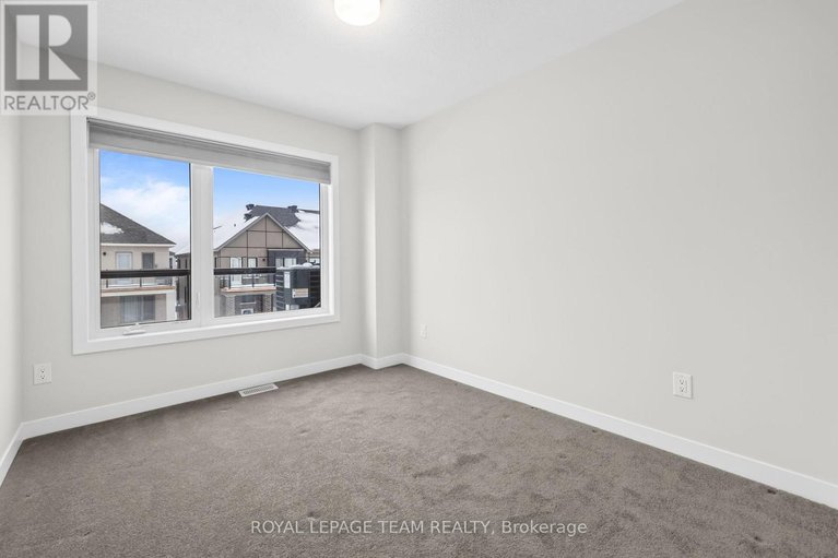 29258989/335-catsfoot-walk/half-moon-bay/ottawa/ontario/K2J7G9_13