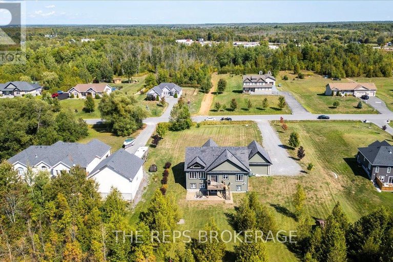 29671643/206-country-lane-drive-se/beckwith-twp/beckwith/ontario/K7C3P2_47