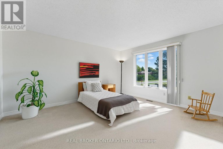 28875252/3-red-oaks-trail/stittsville-central/ottawa/ontario/K2S1E2_28