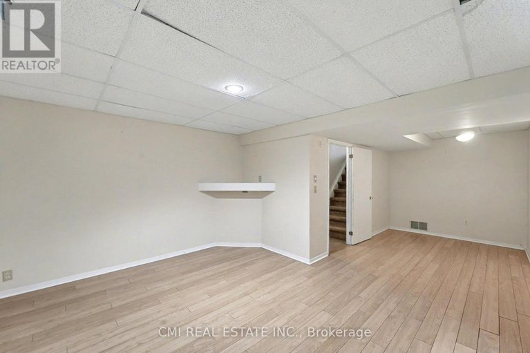 29096117/879-beauclaire-drive/orleans-wood/ottawa/ontario/K1C2J5_32