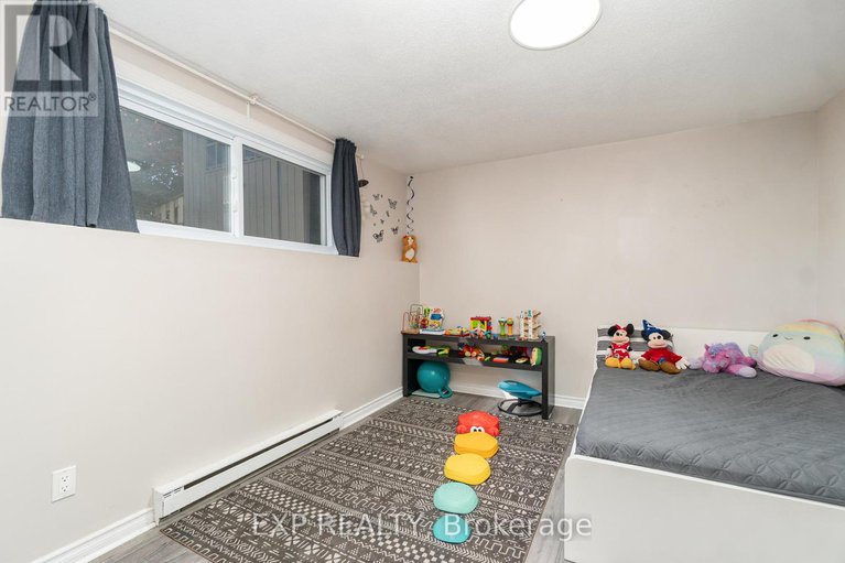 28939724/18-2640-draper-avenue/redwood-park/ottawa/ontario/K2H7A1_19