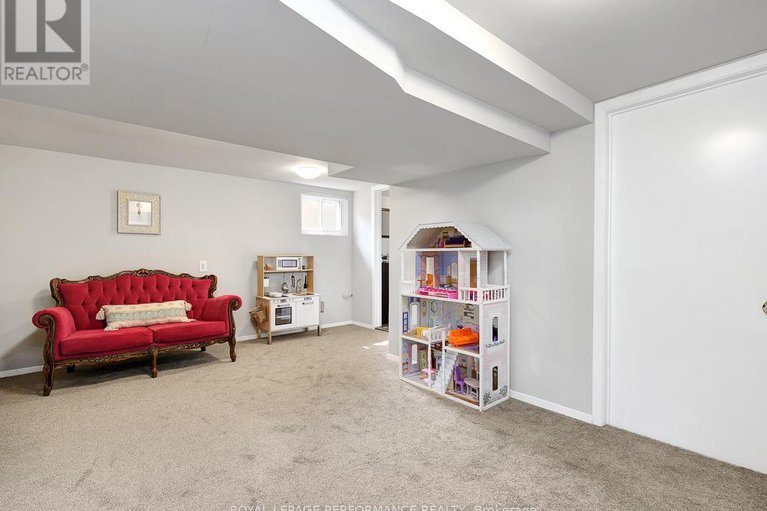 28776401/405-allen-boulevard/vanier/ottawa/ontario/K1L7B6_31