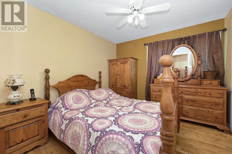 28900036/838-borthwick-avenue/castle-heightsrideau-high/ottawa/ontario/K1K2M8_14