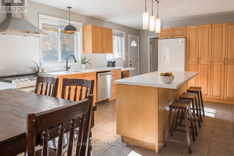 29261166/875-usborne-street/mcnabbraeside-twps/mcnabbraeside/ontario/K0A1G0_6