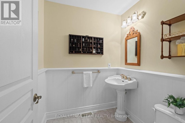 29034501/6437-waddion-drive/greely/ottawa/ontario/K4P1E7_15