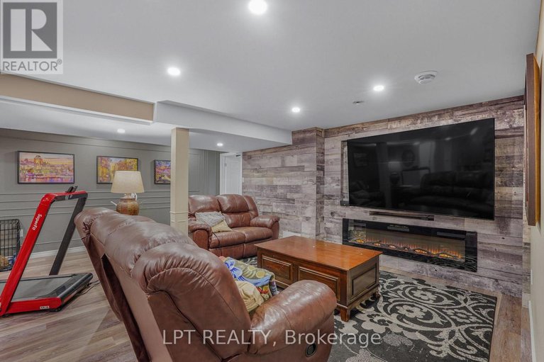 29678236/8180-gibbs-road/east-hawkesbury/ontario/K0B1M0_29