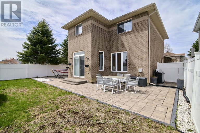 29663474/702-mud-creek-crescent/riverside-southgloucester-glen/ottawa/ontario/K1V1W3_38