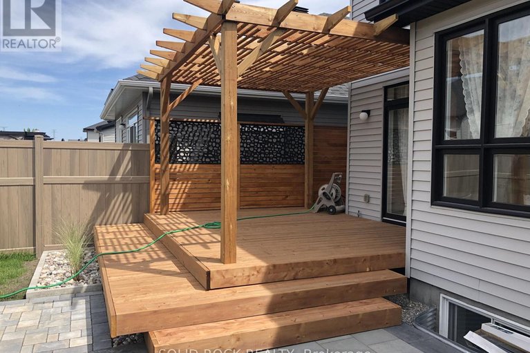 29583992/76-palfrey-way/emerald-meadowstrailwest/ottawa/ontario/K2V0B3_26