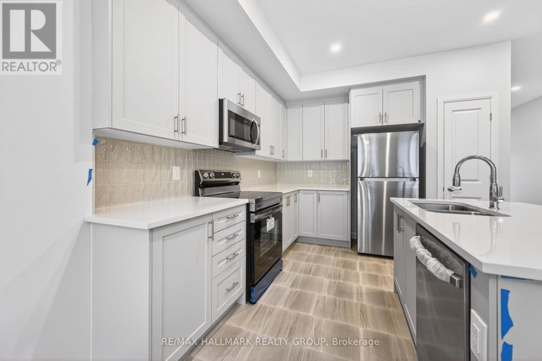 29298079/887-eileen-vollick-crescent/morgans-grantsouth-march/ottawa/ontario/K2W0M9_11