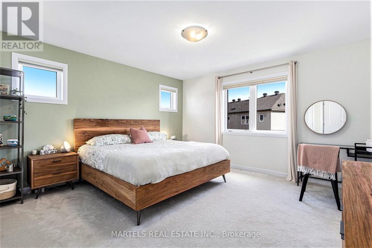 28797633/39-watchim-street/avalon-east/ottawa/ontario/K4A5K6_13