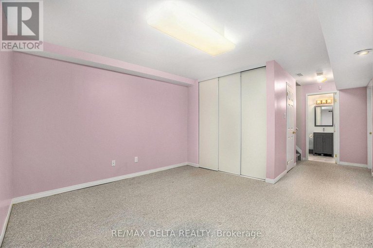 28529206/664-arc-en-ciel-street/fallingbrookgardenway-south/ottawa/ontario/K4A3H8_28