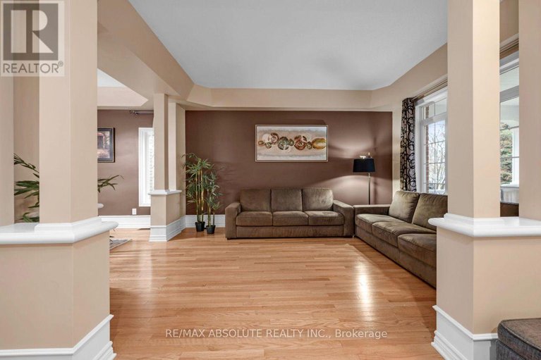 29624279/70-cedar-valley-drive/bridlewood/ottawa/ontario/K2M3A3_8