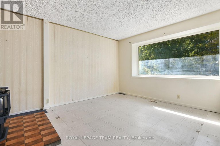 28871191/161-rivington-street/carp/ottawa/ontario/K0A1L0_5