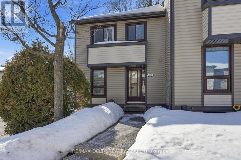 29438319/78-6821-bilberry-drive/convent-glen-north/ottawa/ontario/K1C2E8_1