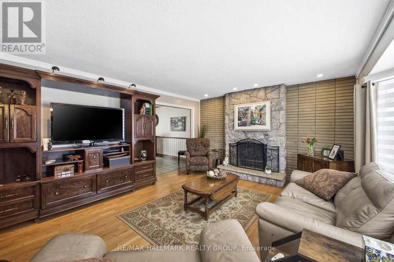 29429780/1572-boyer-road/chapel-hill/ottawa/ontario/K1C1R1_18