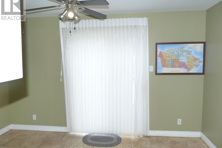 29471578/453-may-street/winchester/north-dundas/ontario/K0C2K0_5