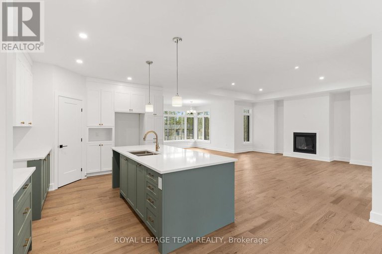 28410358/79-hogan-drive/mcnabbraeside-twps/mcnabbraeside/ontario/K7S0H8_16