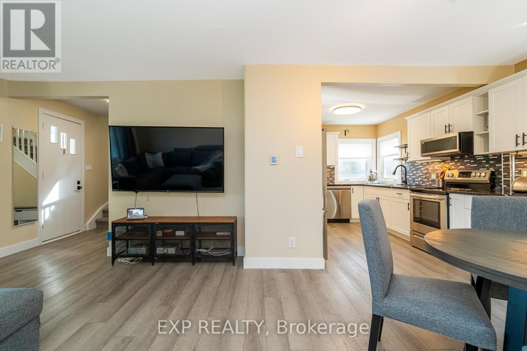 29635426/336-poulin-avenue/britannia/ottawa/ontario/K2B5T8_9